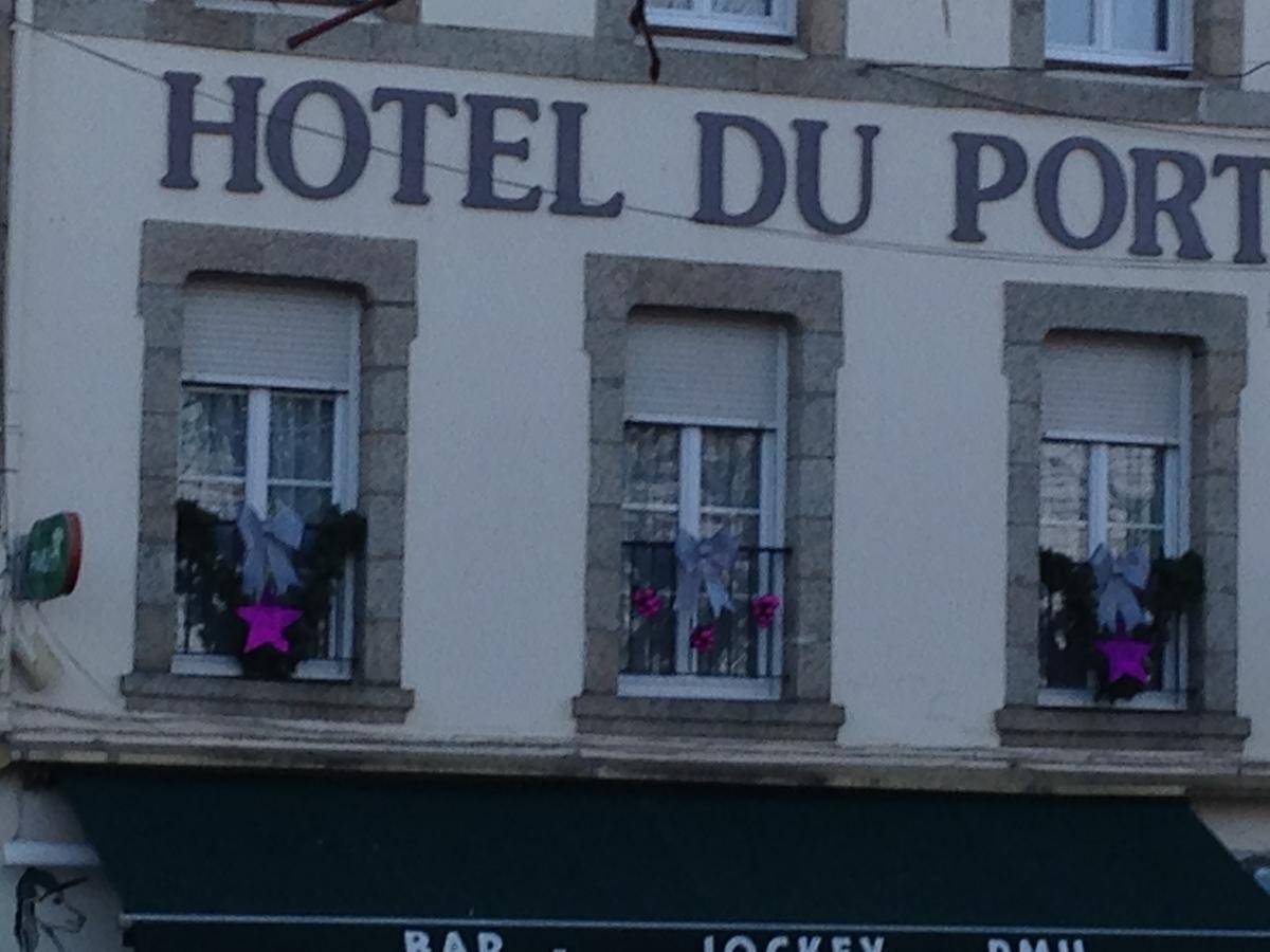 Hotel Du Port กงการ์โน ภายนอก รูปภาพ